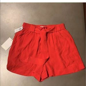 Aritzia georgette high waisted XS shorts in Red